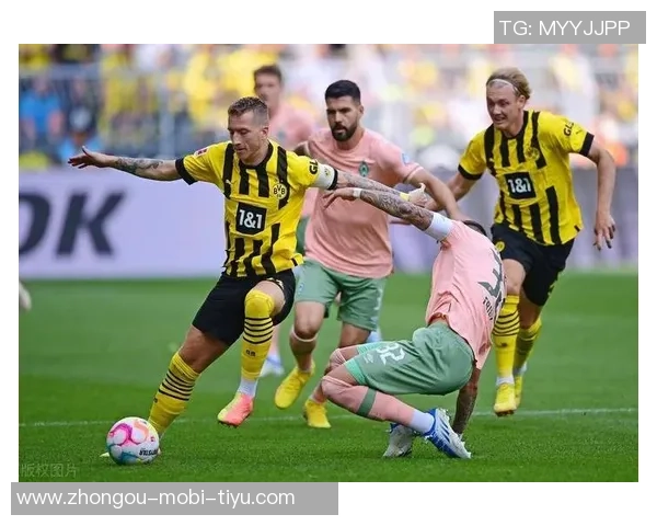 新援莱尔马亲临多特主场观战不莱梅并参与训练测试体能